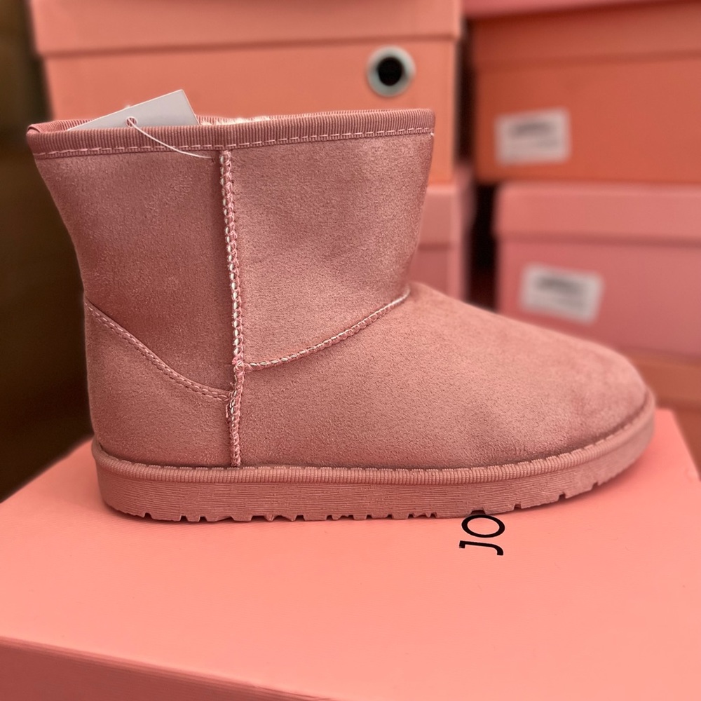 Pink boots